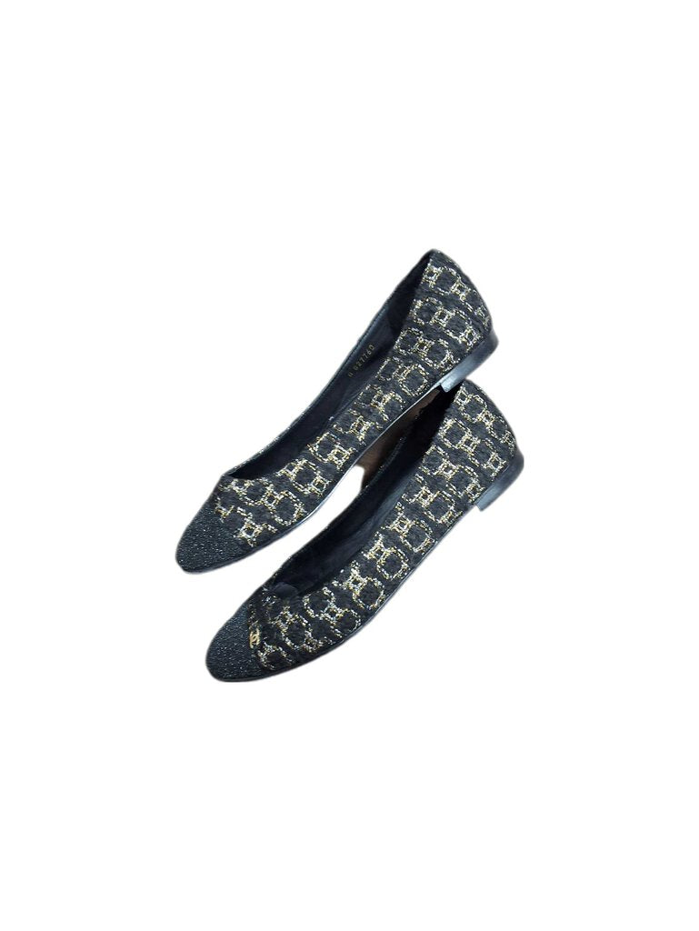 Chanel Flat w/tweed