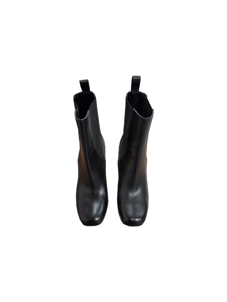 Gucci Bootie w/mirror heel