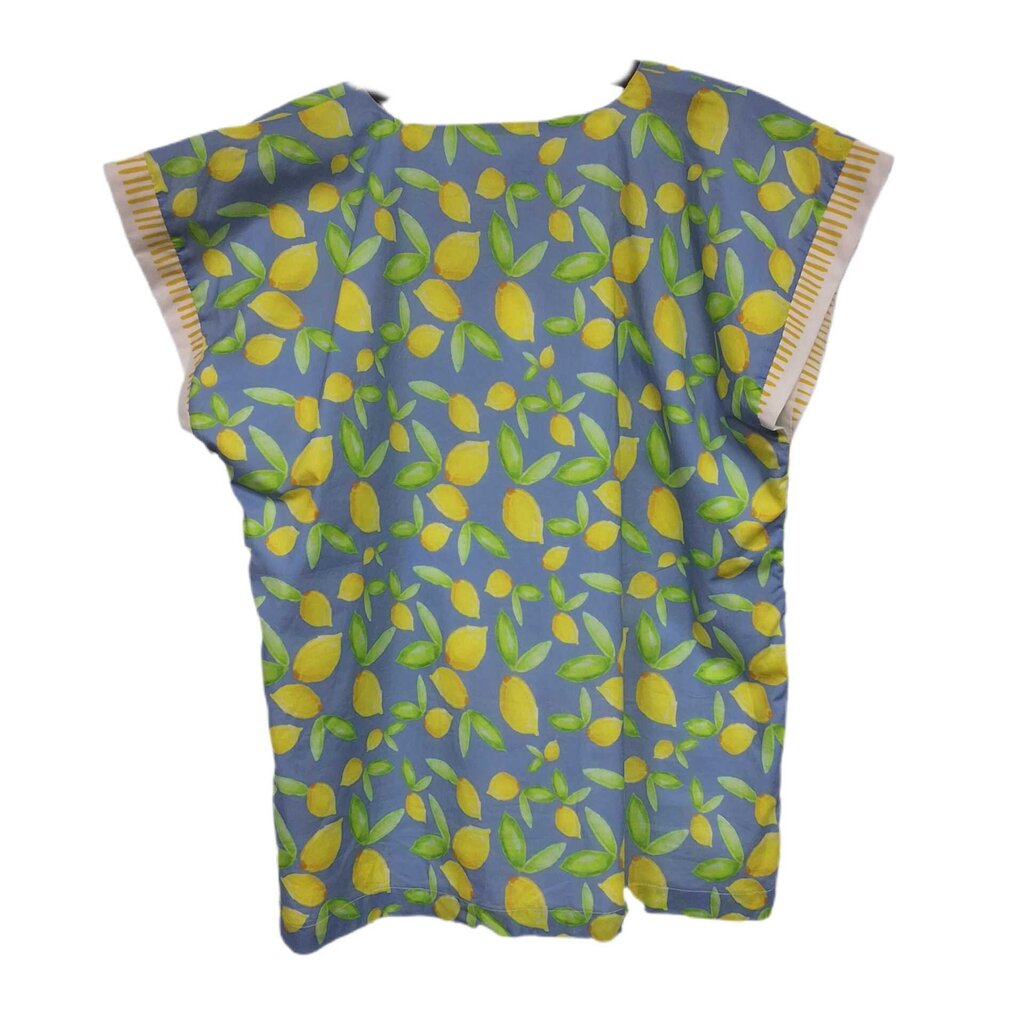 Brooke Wright top/lemons