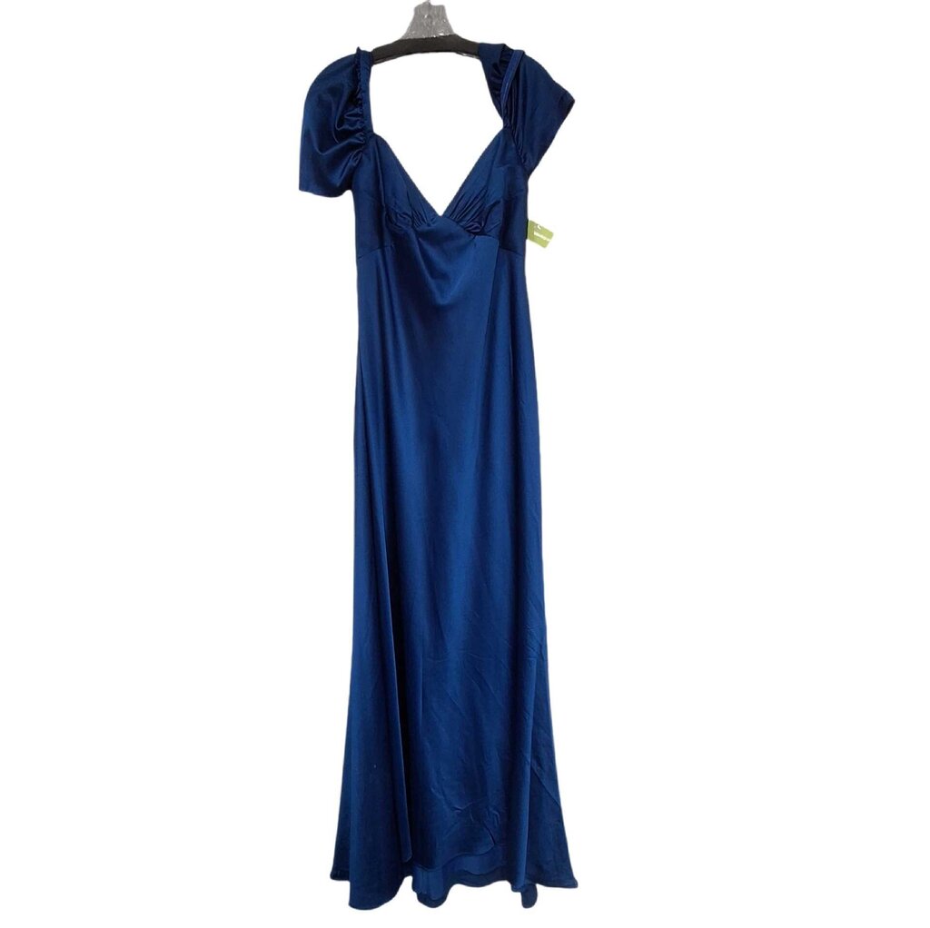 Mac Duggal short sleeve satin gown/cutout back