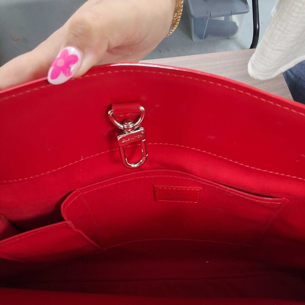 Louis Vuitton tote/Passy