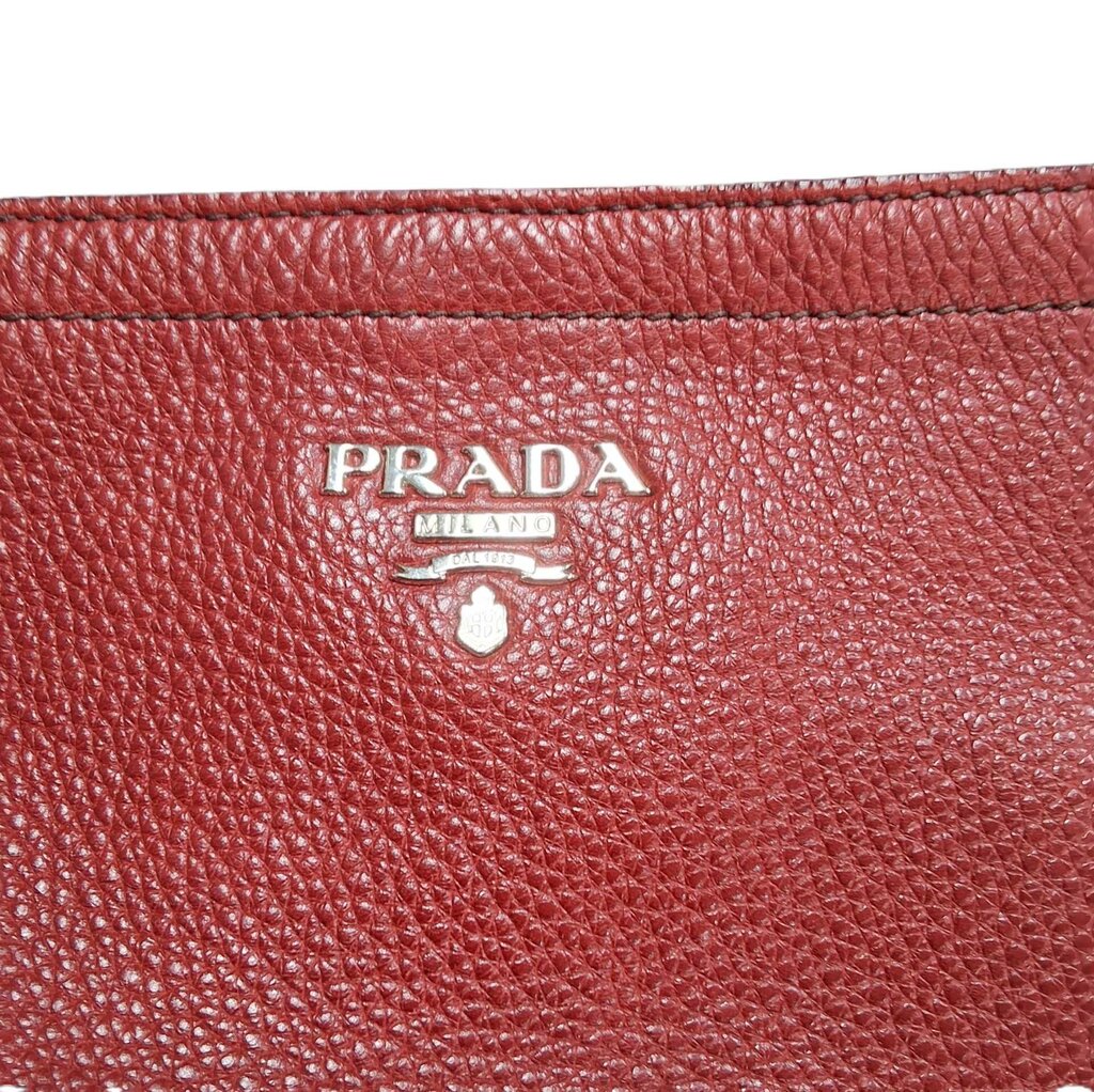 prada leather shoulder bag/pebbled
