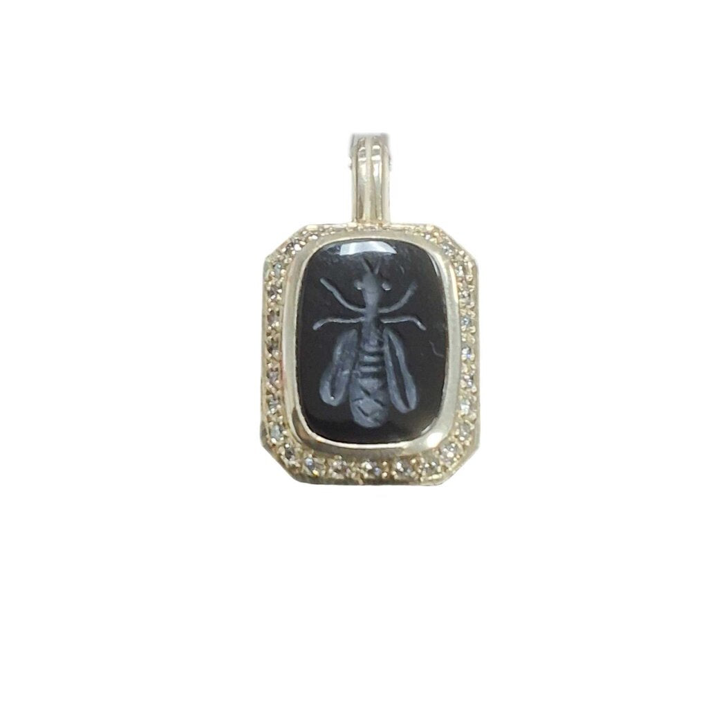 Slane onyx bee3 pendant with diamonds