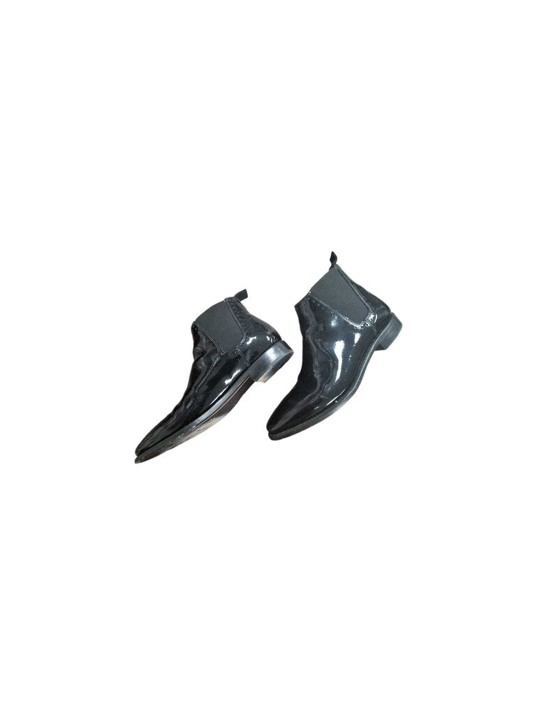 Angela Scott Boots/patent