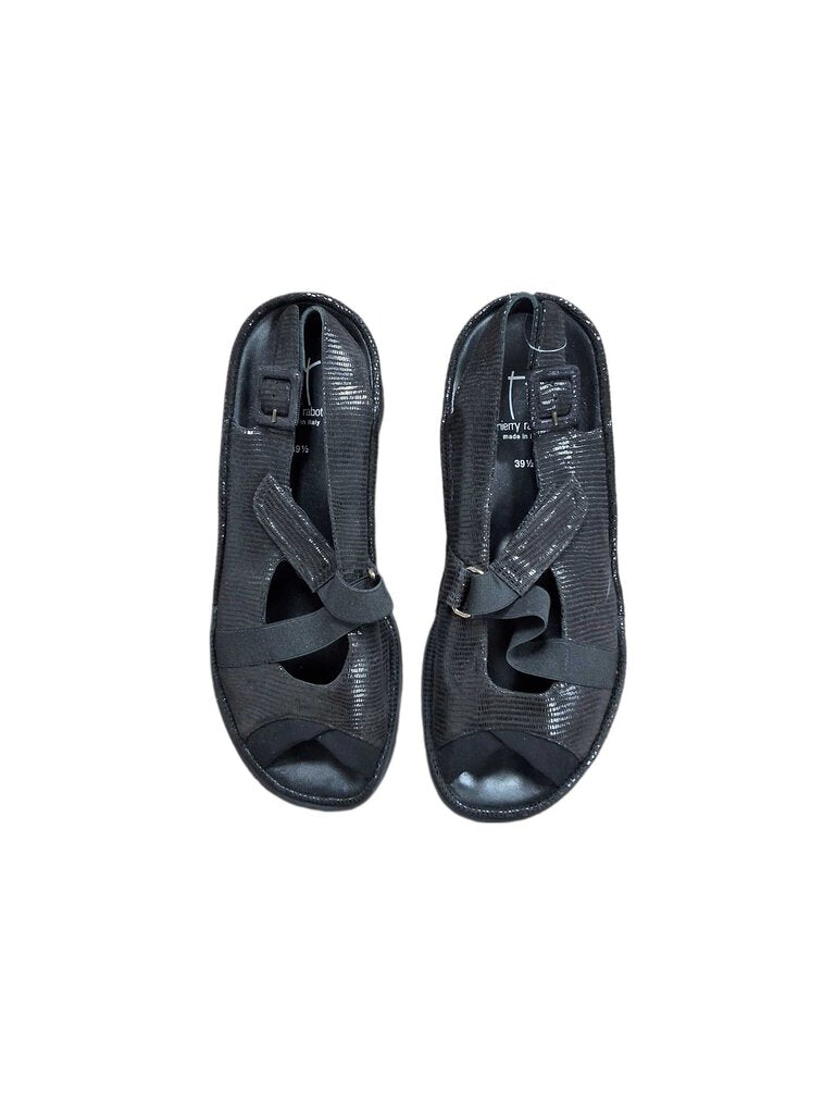 wavey sole strappy sandal