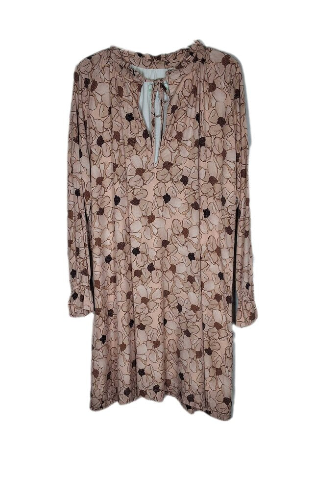 Brooke Wright long sleeve dress/flowers