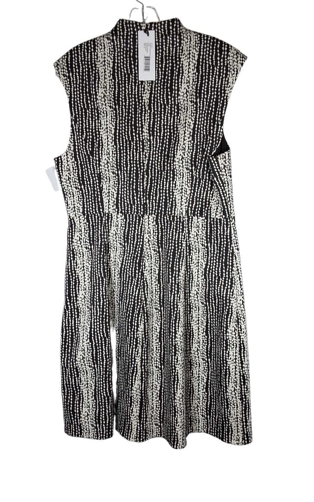 Halston sleeveless cocktail dress w/abstract dots