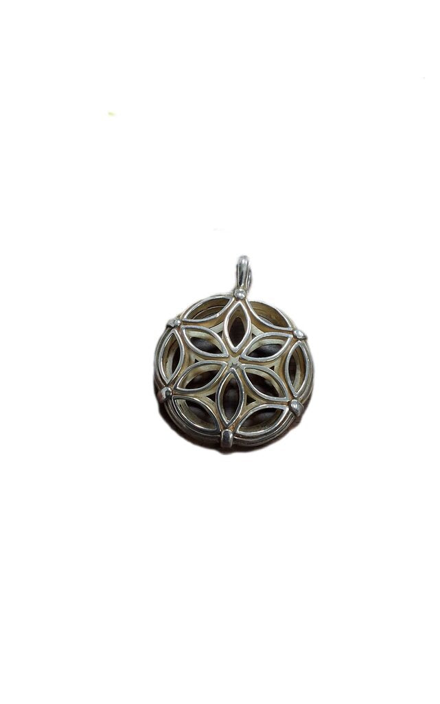 Slane round pendant/cut outs