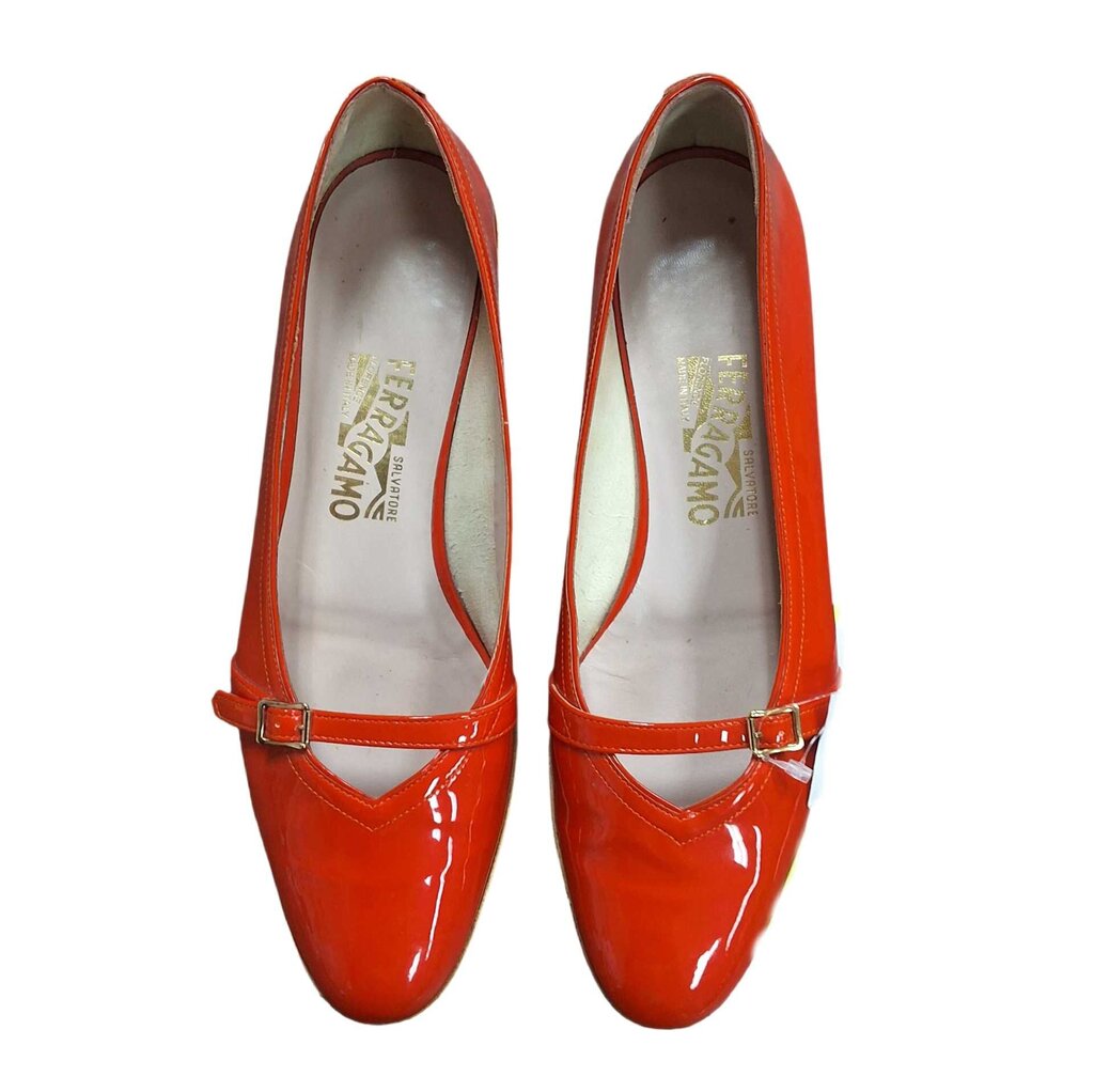 Ferragamo patent flat/mary jane