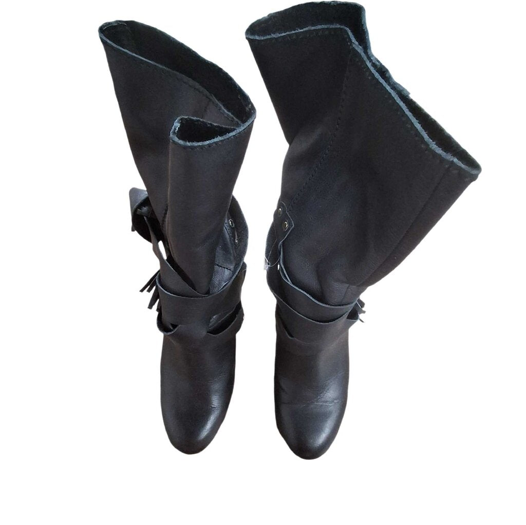 See by Chloe boot/wrap around tassel