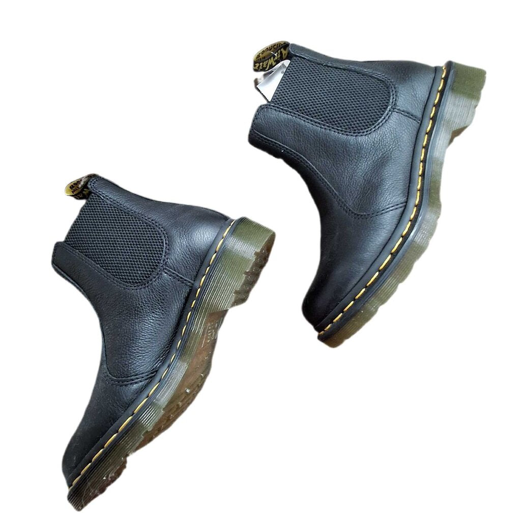 Dr Martens chelsea boots
