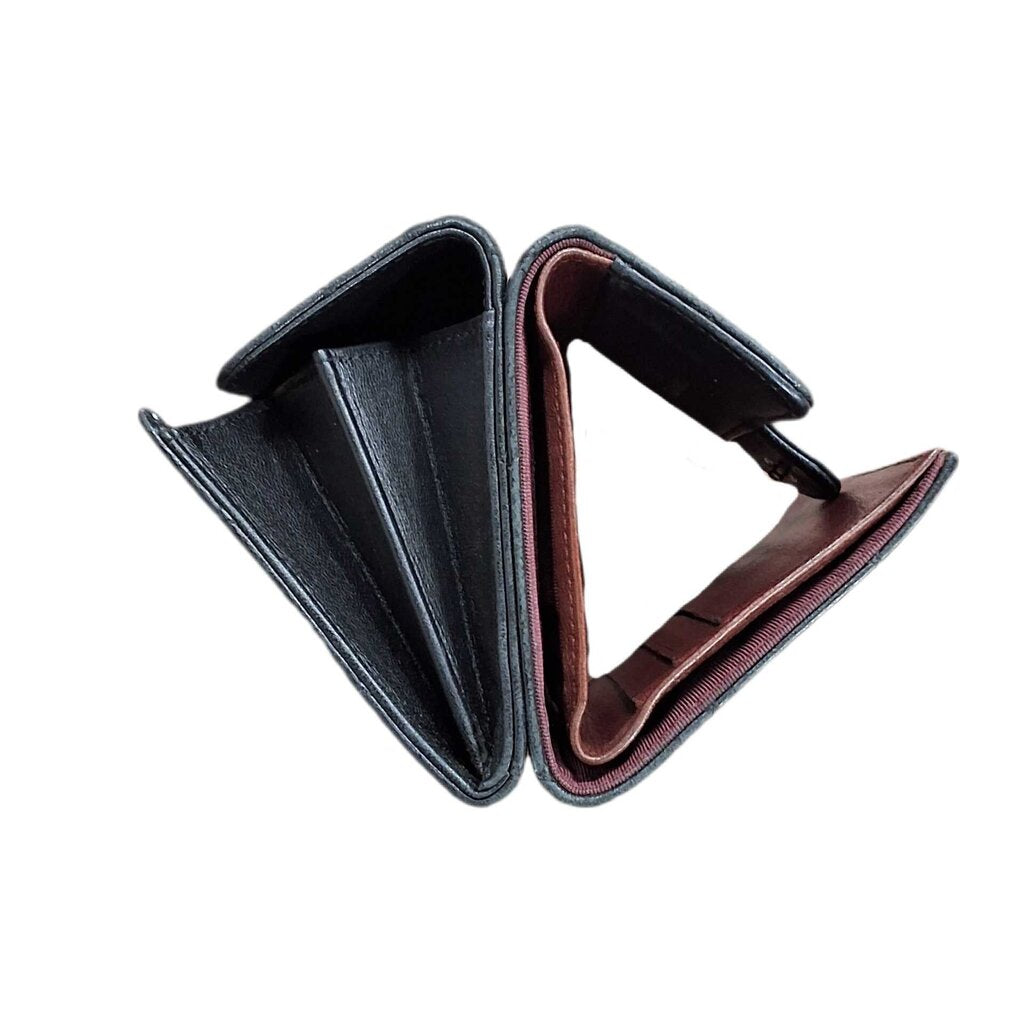 Chanel double flat wallet/quilted