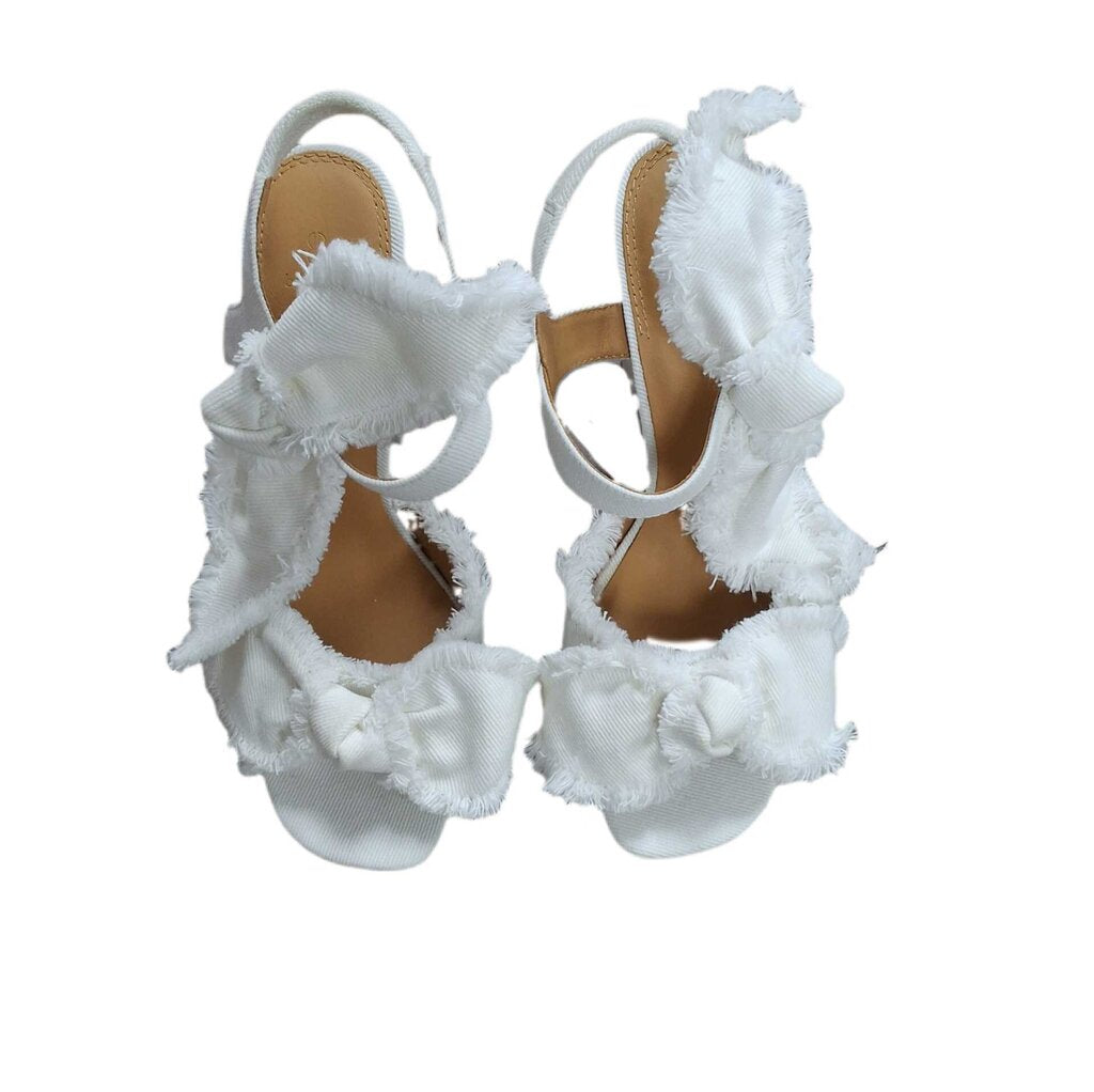 Bill Blass 2 knot chunky sandal/fringe